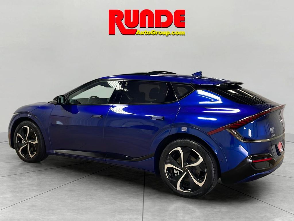 2022 Kia EV6 GT-Line photo 3