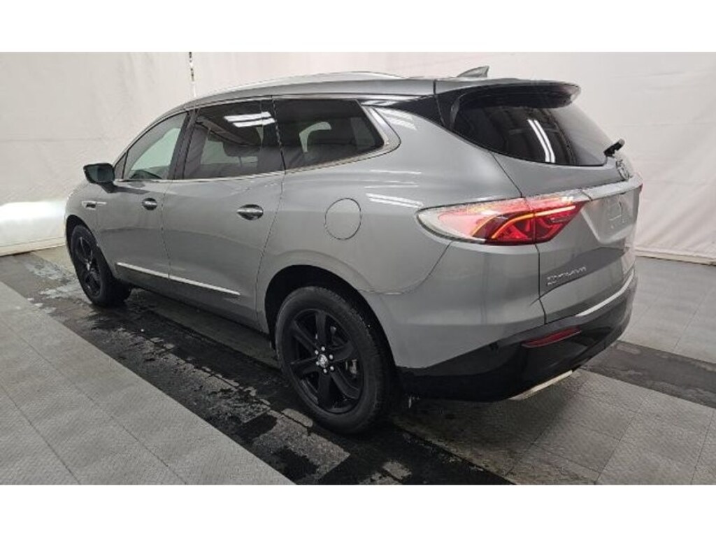 Used 2024 Buick Enclave Essence Sport Utility