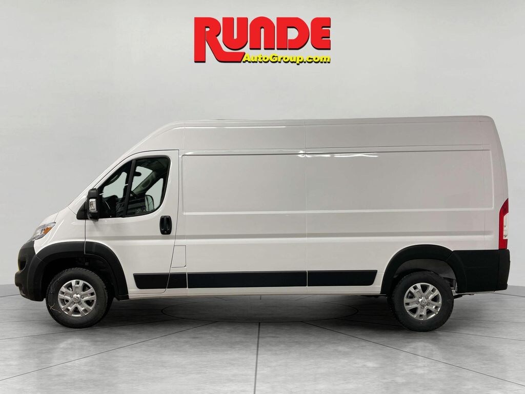 Used 2025 Ram Promaster 3500 SLT Cargo Van