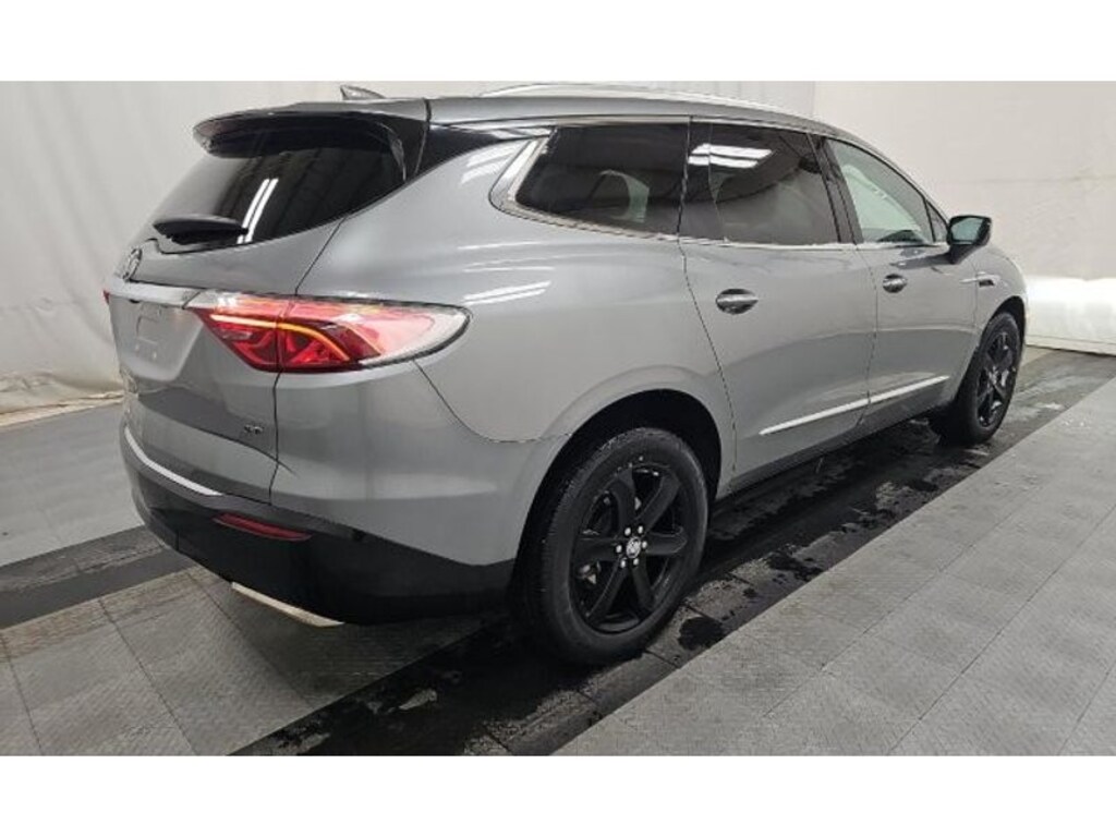 Used 2024 Buick Enclave Essence Sport Utility