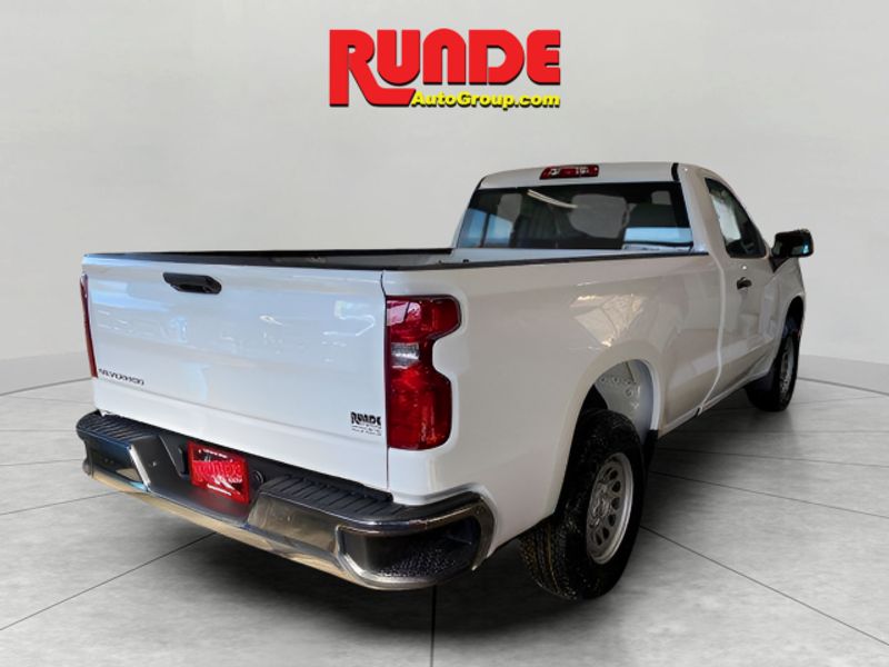 2025 Chevrolet Silverado 1500 Work Truck photo 3