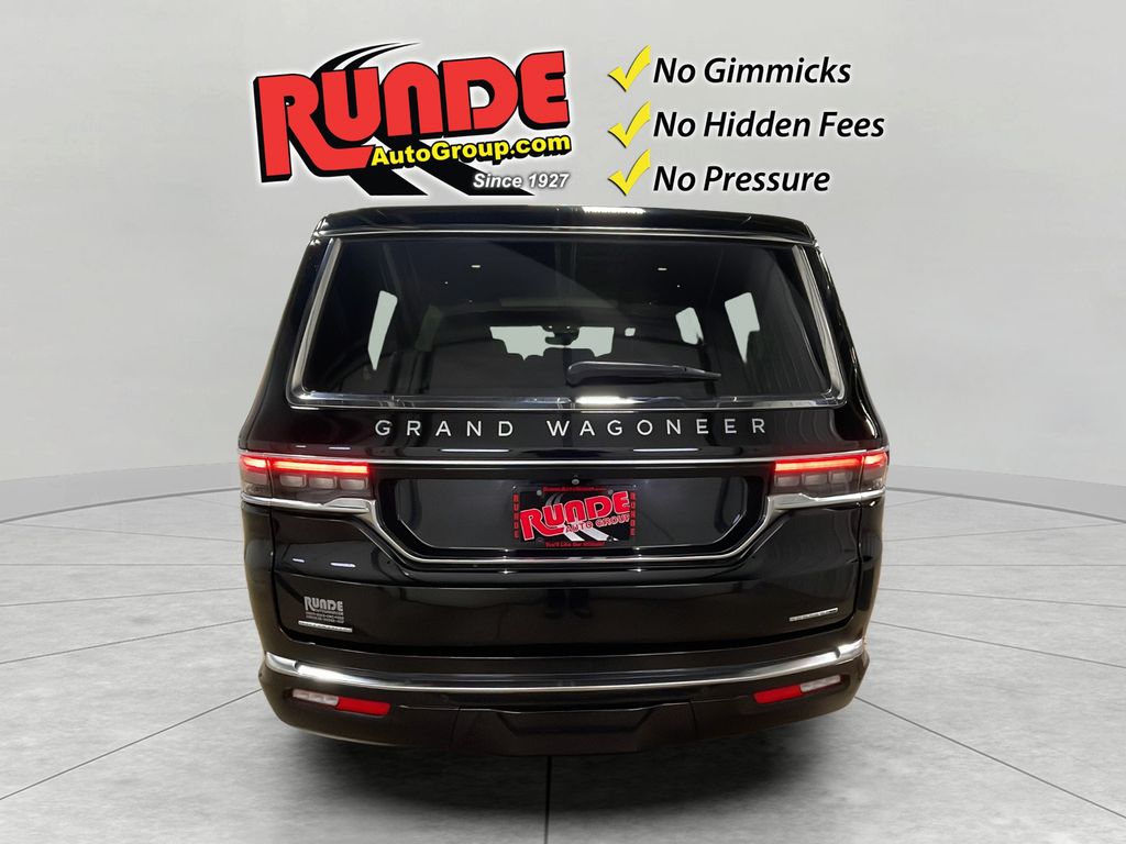 2022 Jeep Grand Wagoneer I photo 4