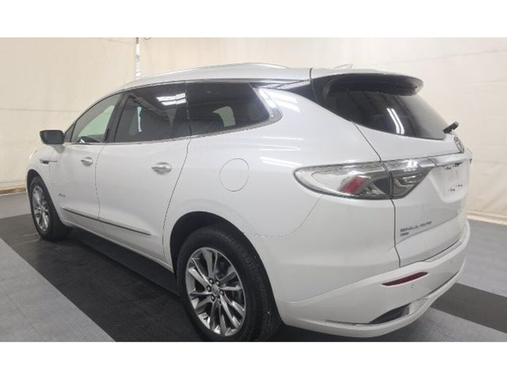 Used 2024 Buick Enclave Avenir Sport Utility
