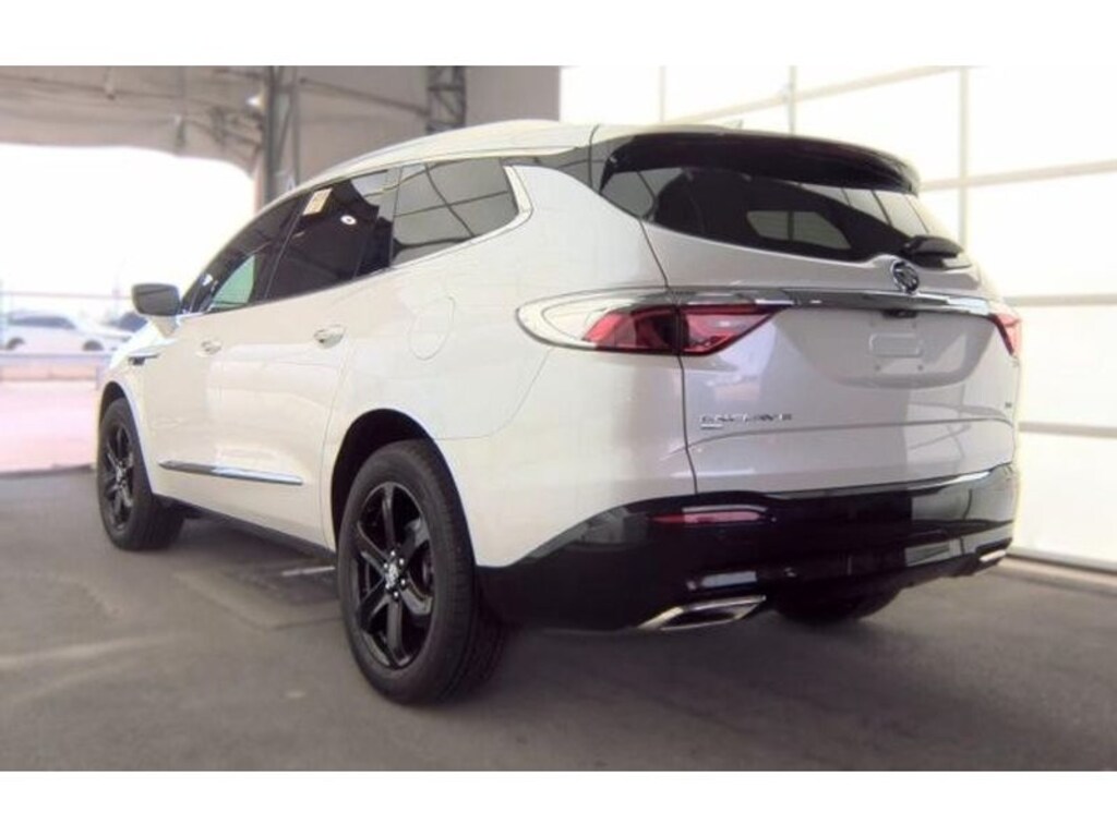 Used 2024 Buick Enclave Essence Sport Utility