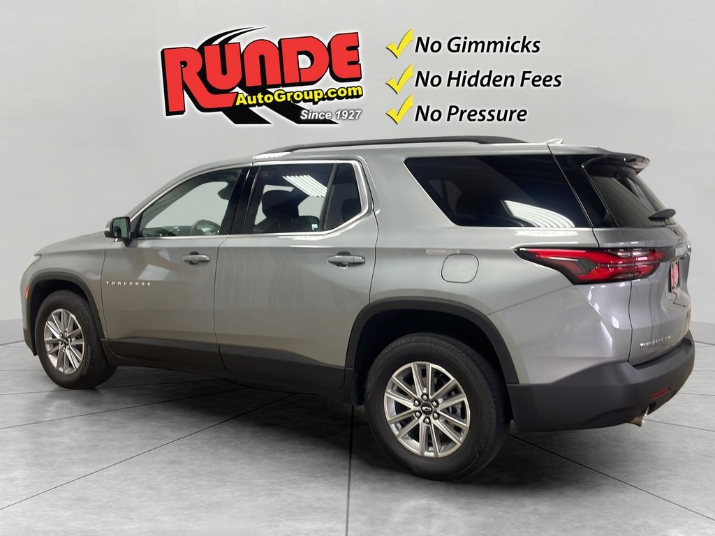 Used 2023 Chevrolet Traverse LT Cloth Sport Utility
