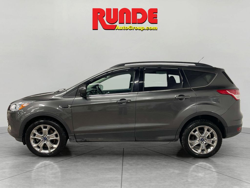 2015 Ford Escape SE photo 2
