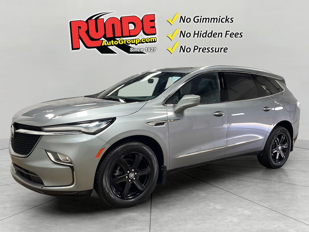Used 2024 Buick Enclave Essence Sport Utility