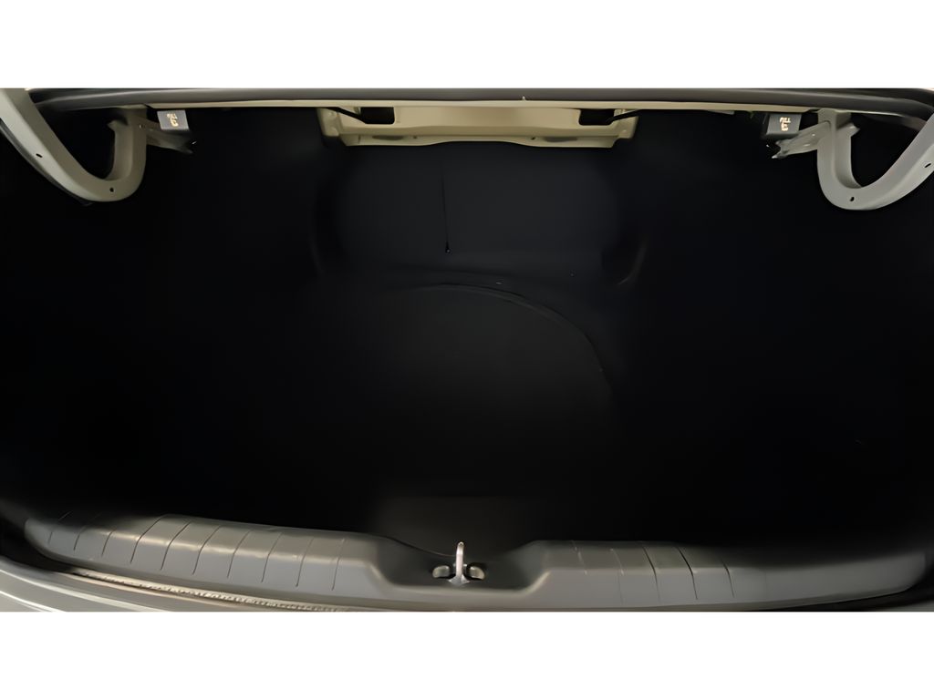 2025 Kia K4 LXS - Photo 15