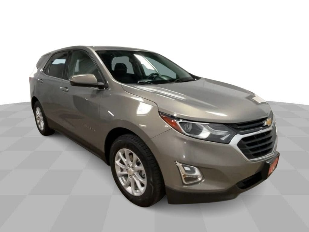 Used 2018 Chevrolet Equinox LT with VIN 3GNAXJEV9JS640915 for sale in Manchester, IA