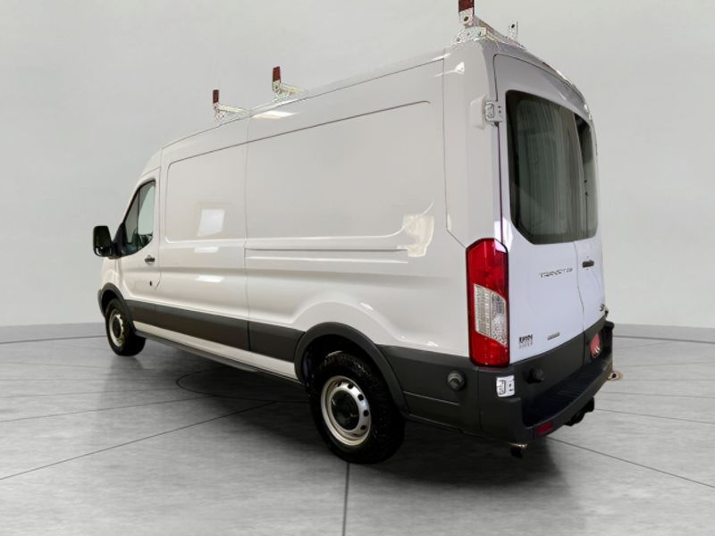 2016 Ford Transit Cargo Van XL photo 4