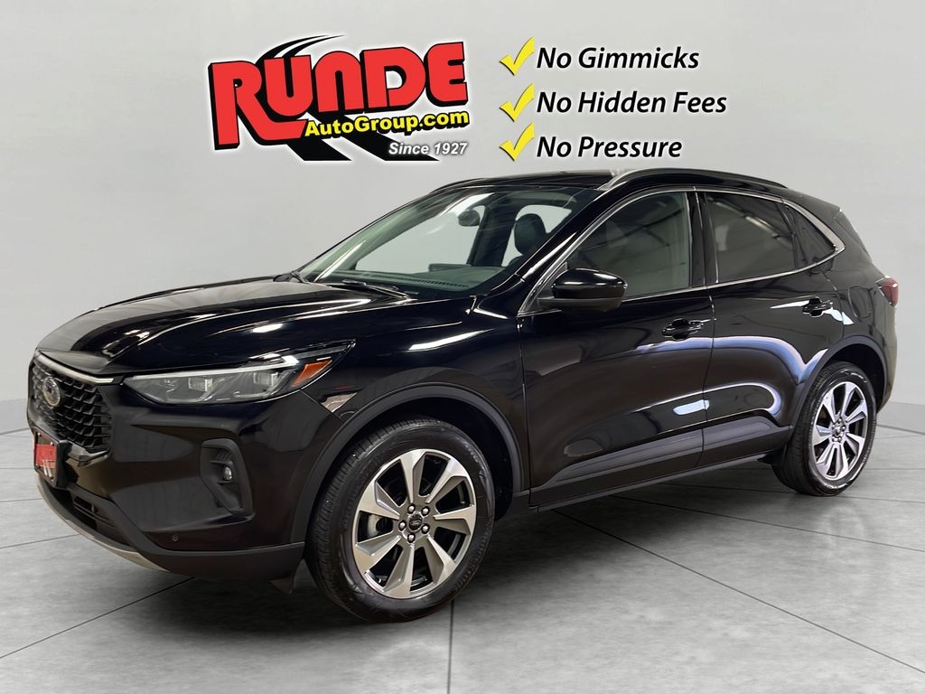 Used 2024 Ford Escape Platinum Sport Utility