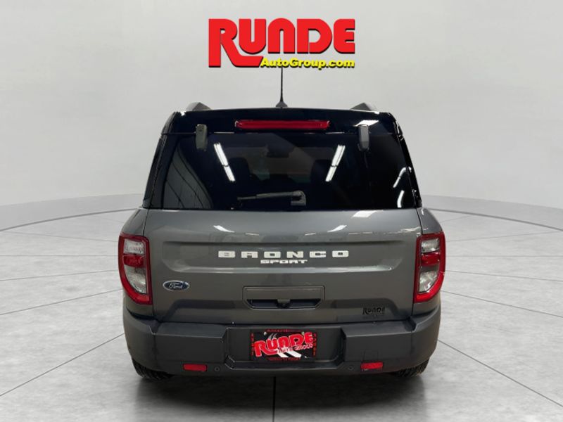 2022 Ford Bronco Sport Outer Banks photo 4