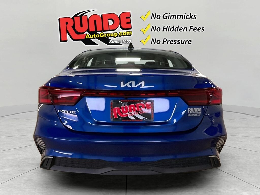 Used 2024 Kia Forte LXS Sedan