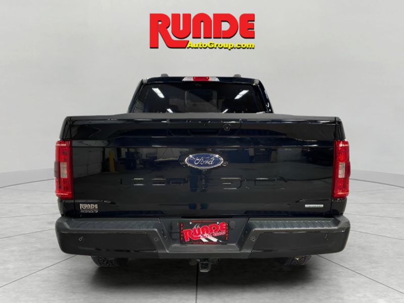 2022 Ford F-150 XLT photo 4