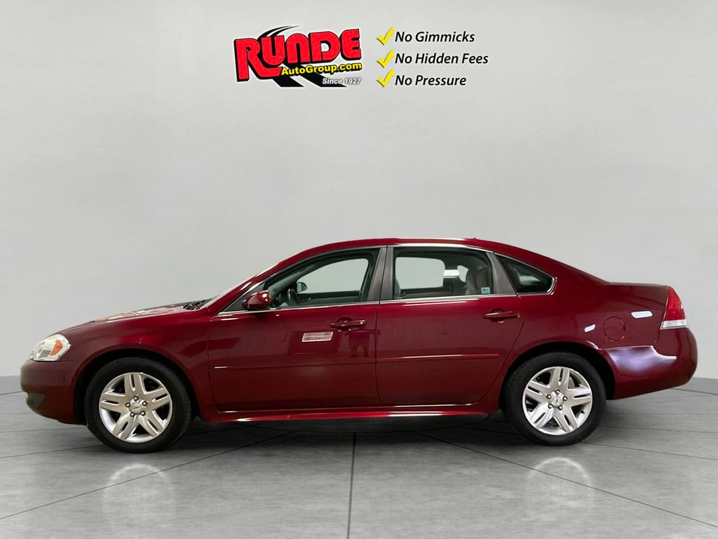 2011 Chevrolet Impala 1LT photo 2