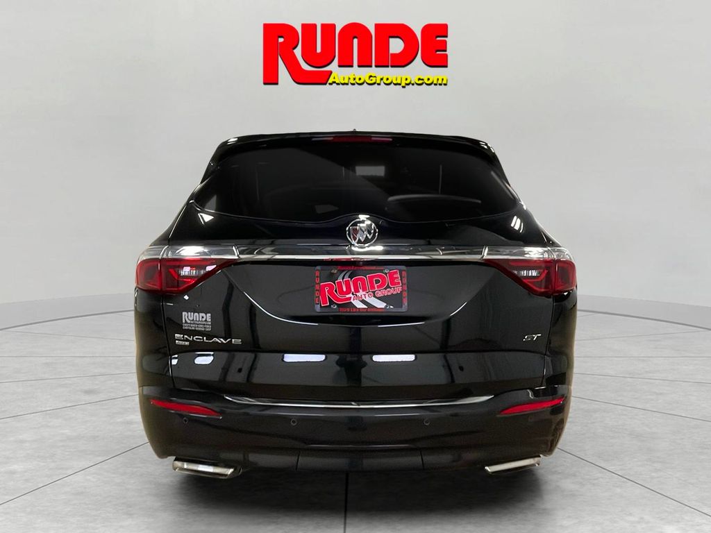 2023 Buick Enclave Touring Essence Sport photo 4
