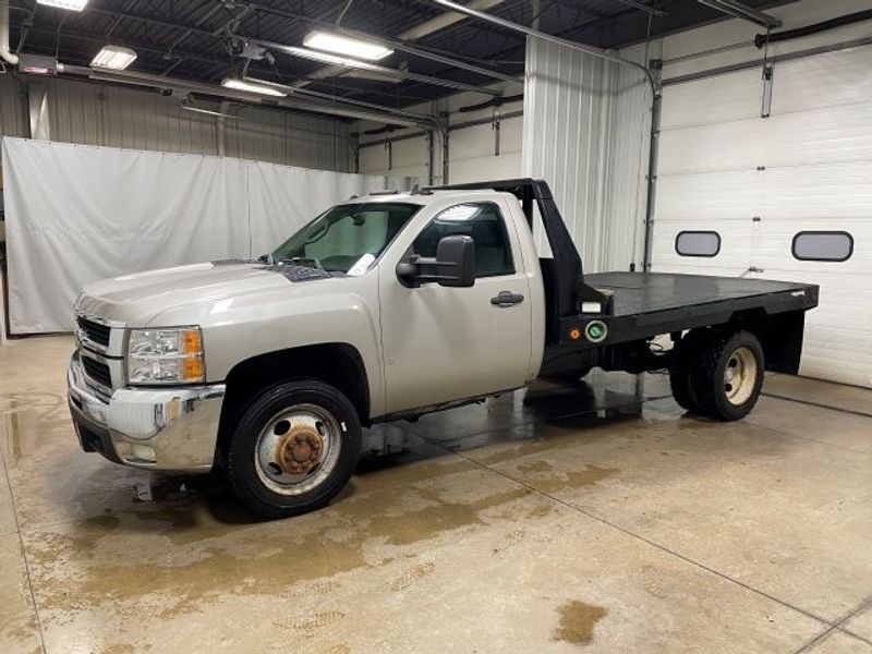 2007 Chevrolet Silverado 3500 Chassis Cab 1LT's photo
