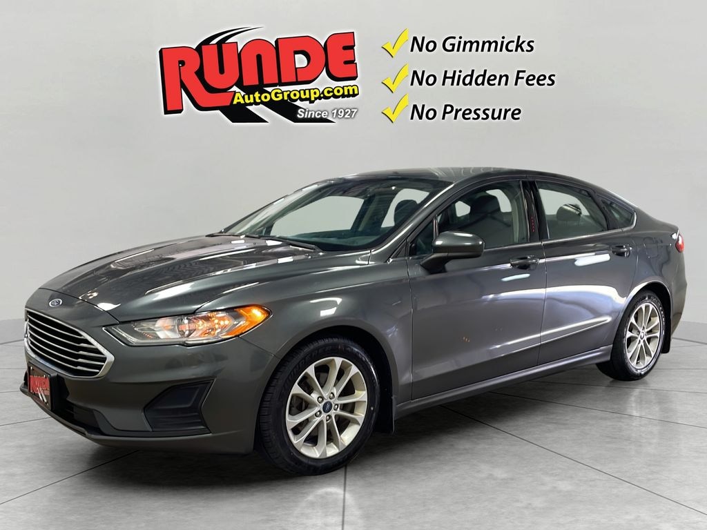 Used 2020 Ford Fusion SE Sedan