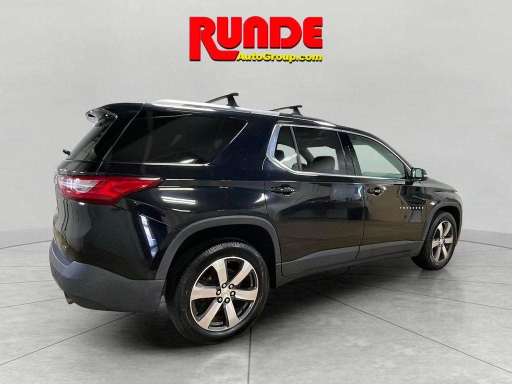 2018 Chevrolet Traverse 3LT photo 4