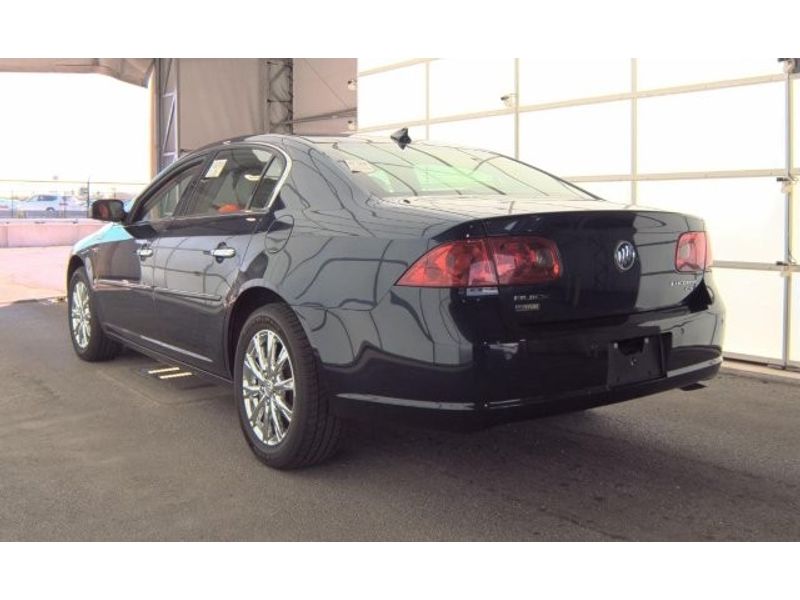 2009 Buick Lucerne CXL photo 4