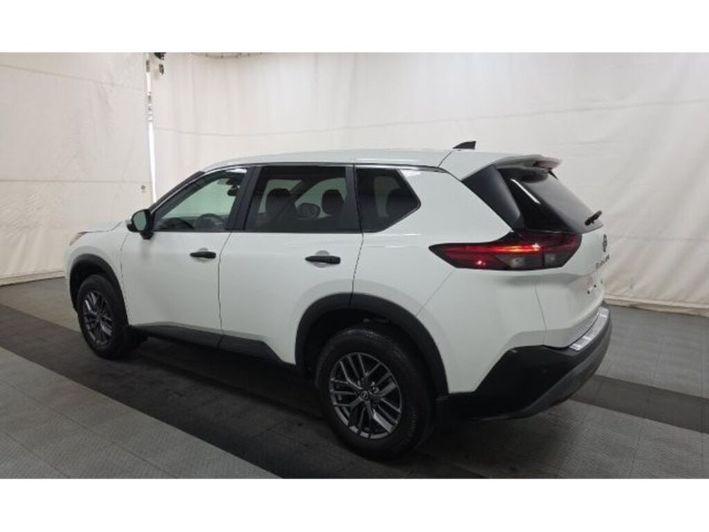 Used 2023 Nissan Rogue S Sport Utility