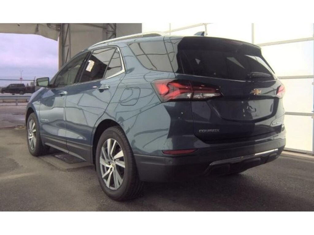 Used 2024 Chevrolet Equinox Premier Sport Utility