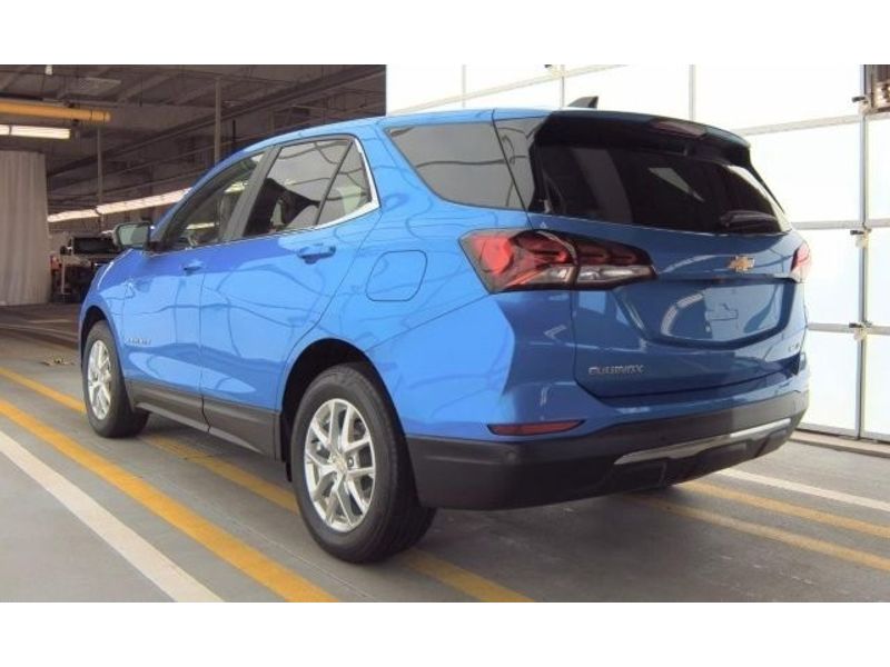 2024 Chevrolet Equinox LT photo 4
