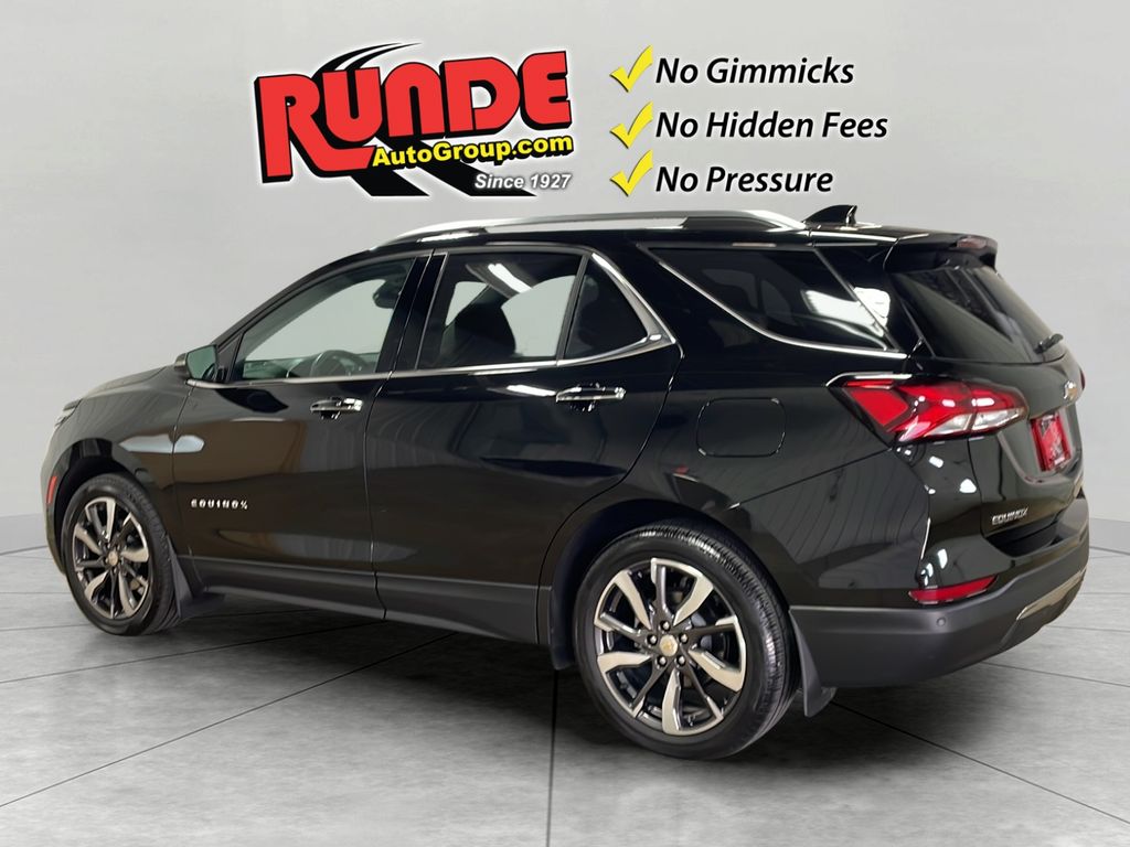 2022 Chevrolet Equinox Premier photo 3