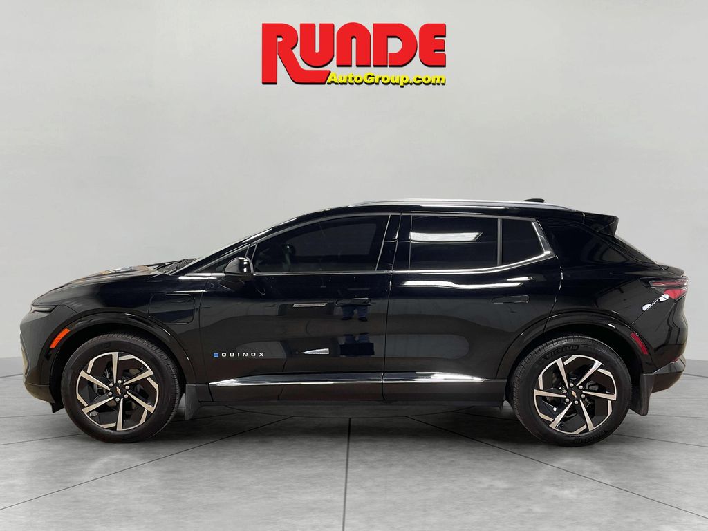 2024 Chevrolet Equinox 1LT photo 2