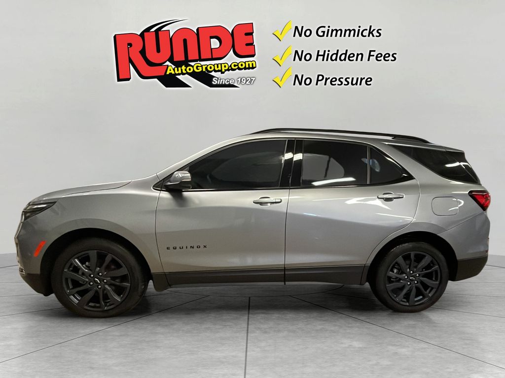 2024 Chevrolet Equinox RS photo 3
