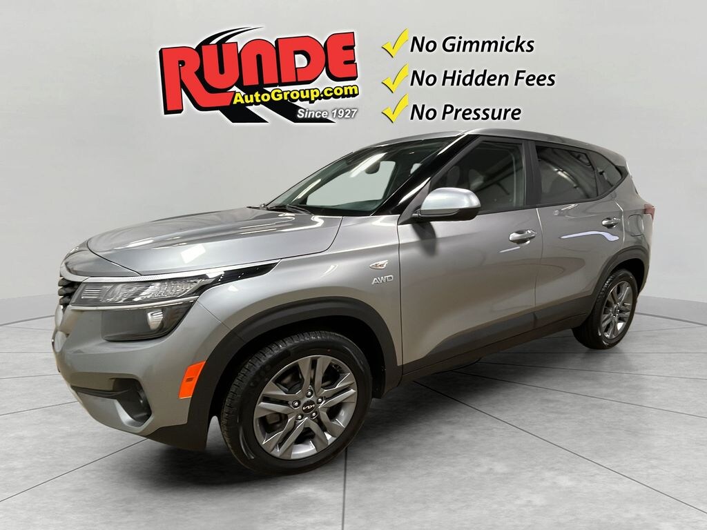 Used 2023 Kia Seltos LX Sport Utility