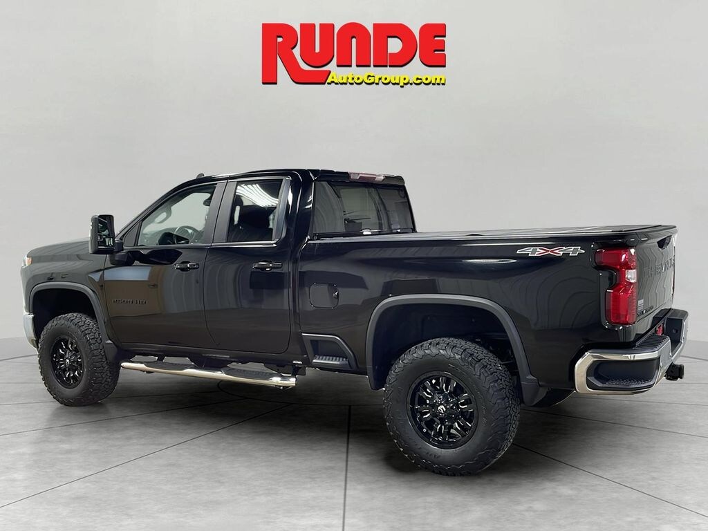 Used 2020 Chevrolet Silverado LT Crew Cab