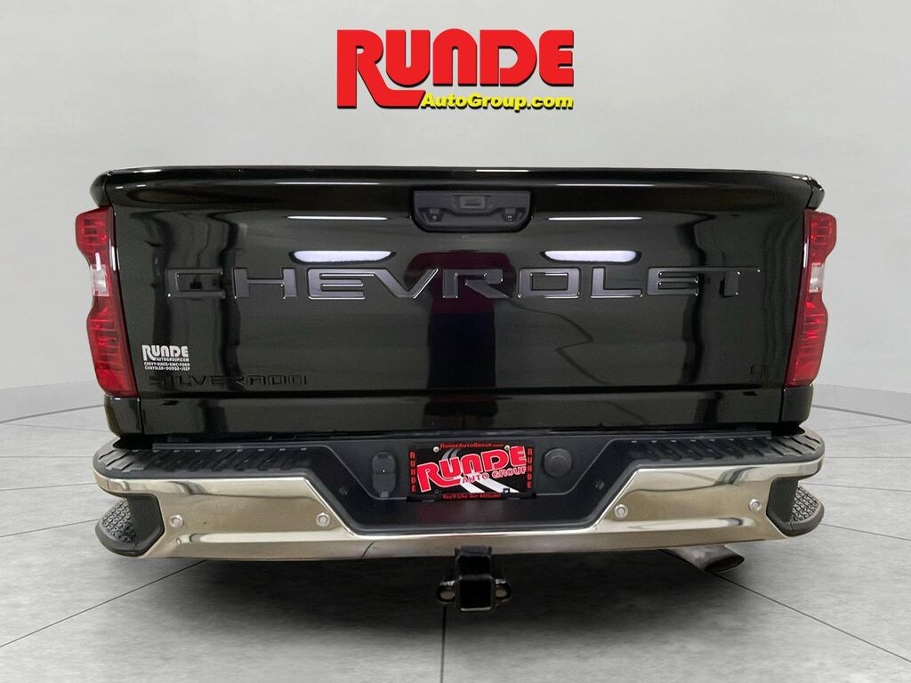 Used 2020 Chevrolet Silverado LT Crew Cab