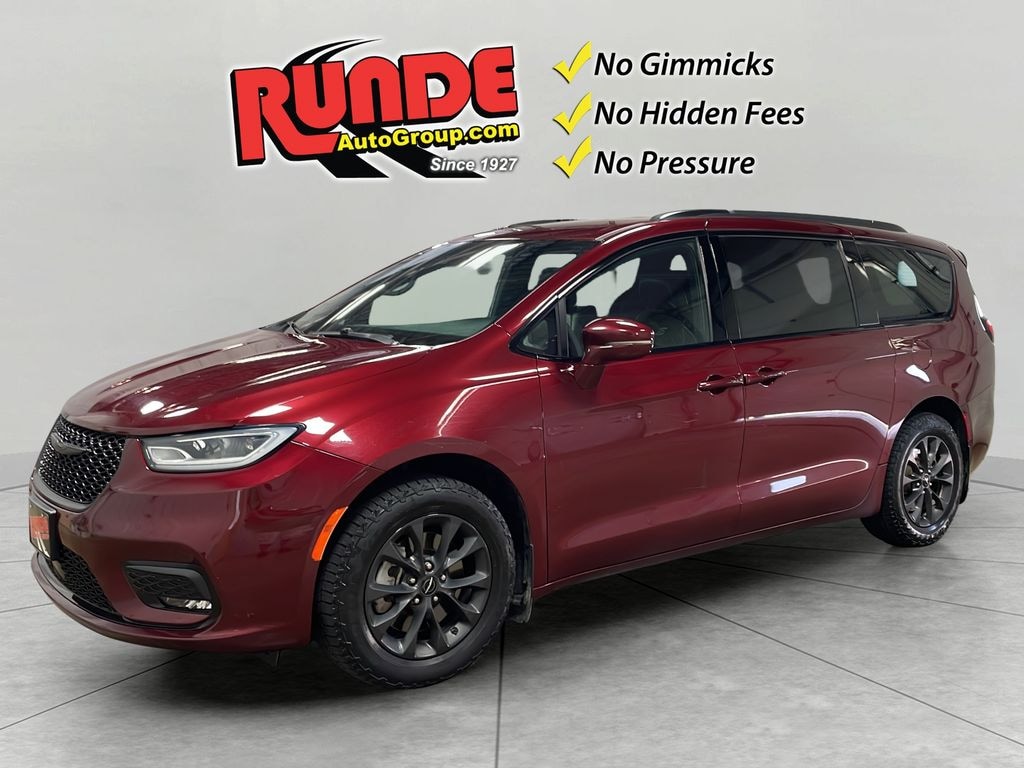 Used 2022 Chrysler Pacifica Touring L Passenger Van