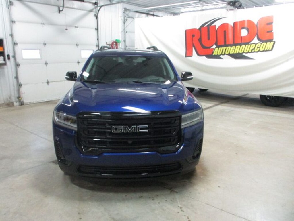 Used 2023 GMC Acadia SLT Sport Utility