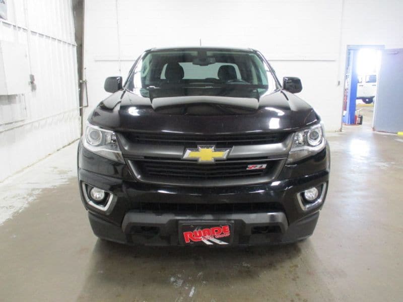 Used 2015 Chevrolet Colorado Z71 with VIN 1GCGTCE34F1233683 for sale in Manchester, IA