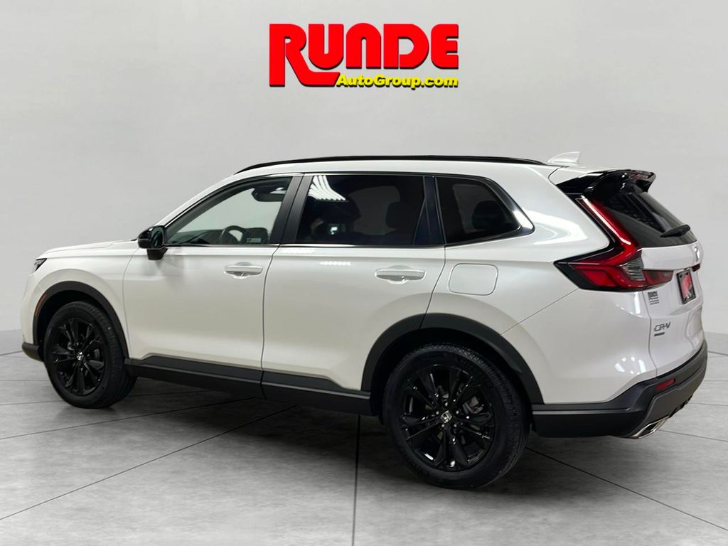 2024 Honda CR-V Hybrid Sport Touring photo 3