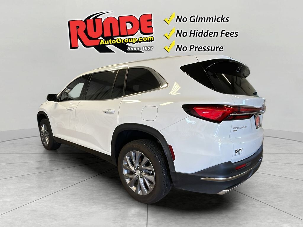 Used 2025 Buick Enclave Preferred SUV