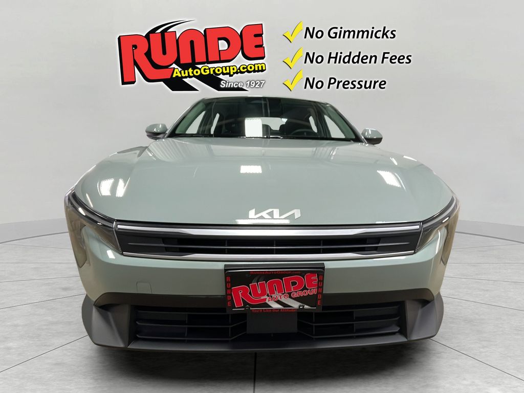 2025 Kia K4 LXS - Photo 8