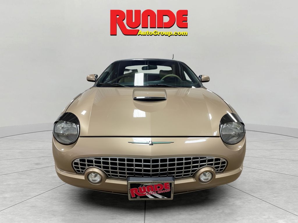 Used 2005 Ford Thunderbird Deluxe with VIN 1FAHP60A35Y101204 for sale in Manchester, IA