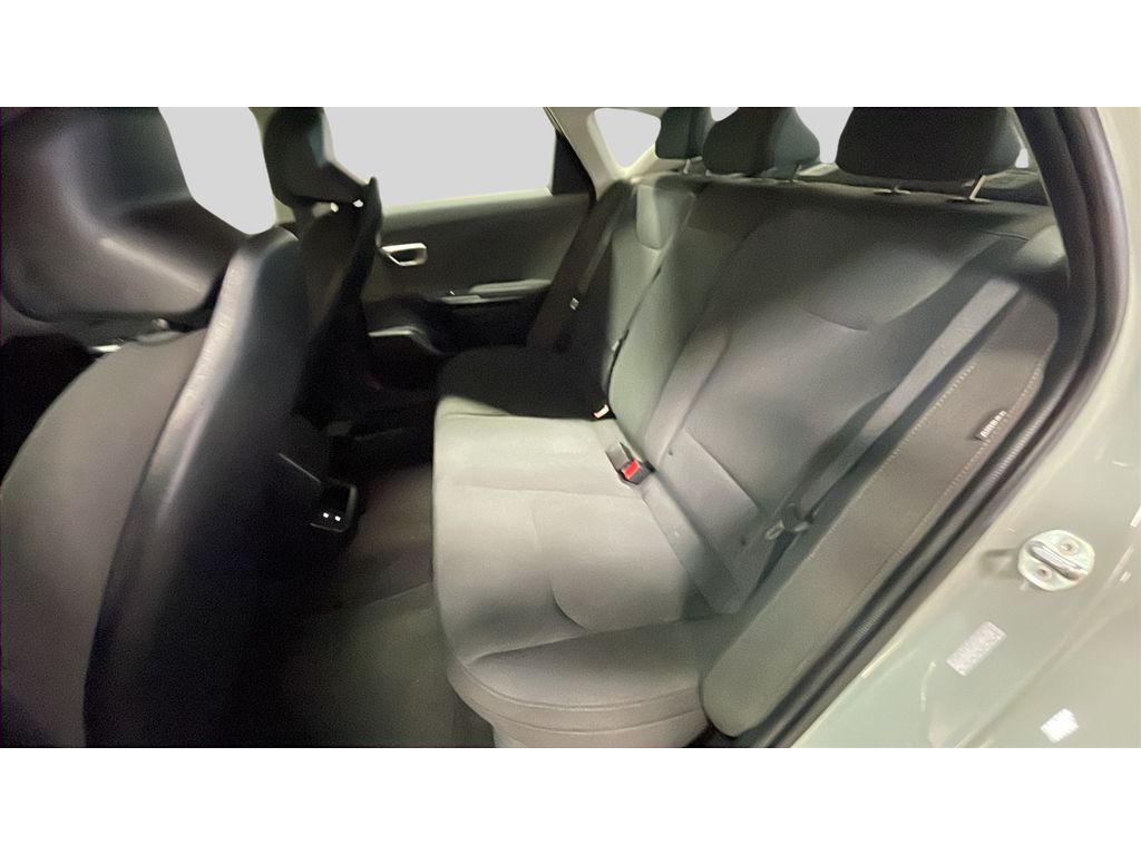 2025 Kia K4 LXS - Photo 14