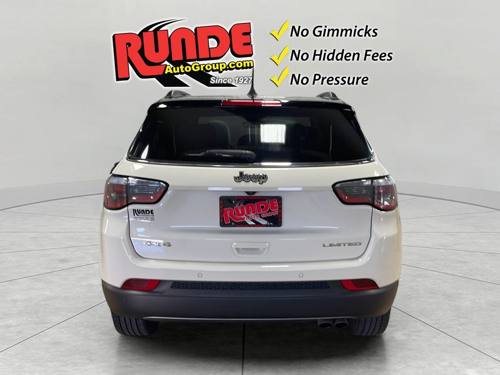 2018 Jeep Compass Limited photo 3