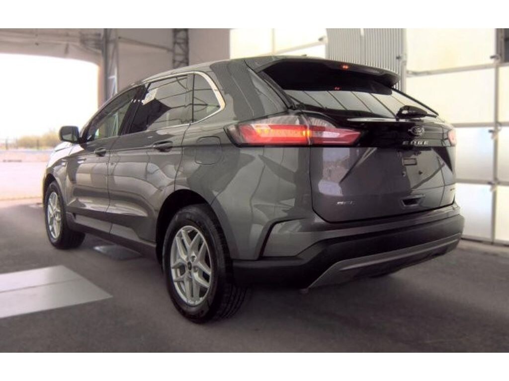 Used 2023 Ford Edge SEL Sport Utility