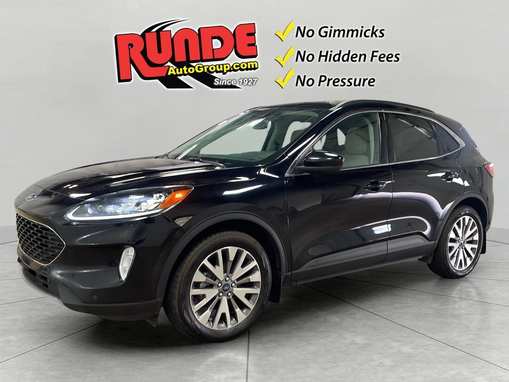 Used 2022 Ford Escape Hybrid Titanium Hybrid Sport Utility