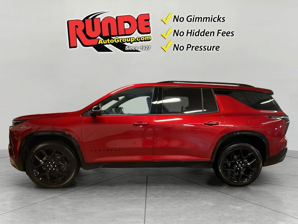 Used 2025 Chevrolet Traverse AWD RS Sport Utility