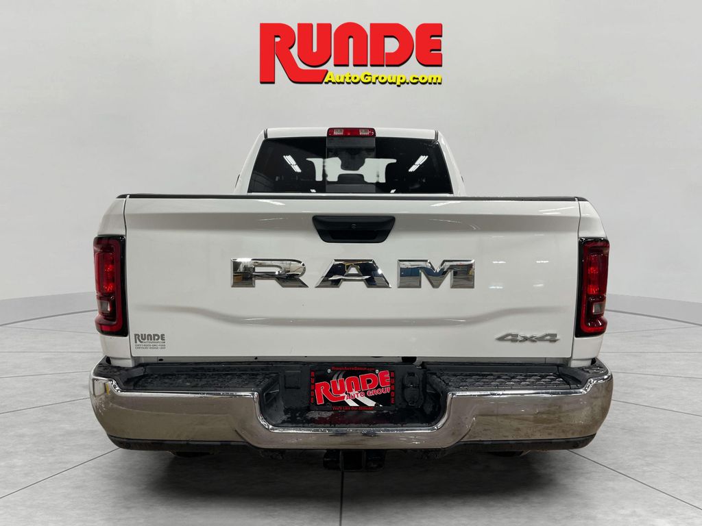 2025 Ram 2500 Tradesman photo 4