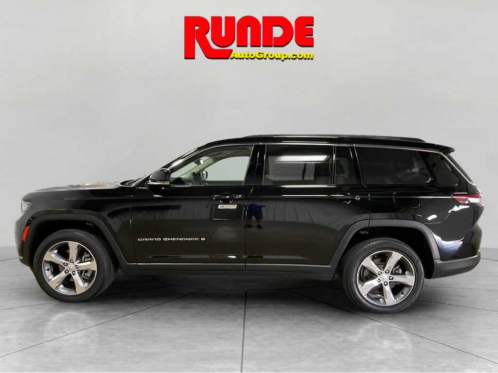 2021 Jeep Grand Cherokee Limited photo 2