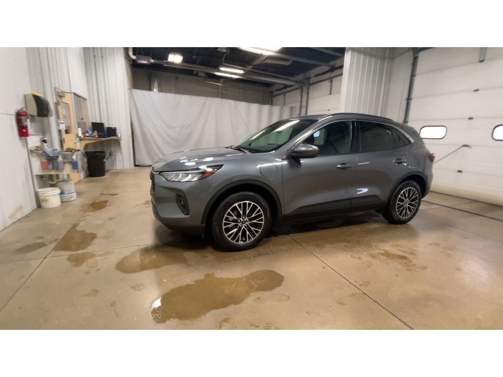2023 Ford Escape Plug-In Hybrid photo 4