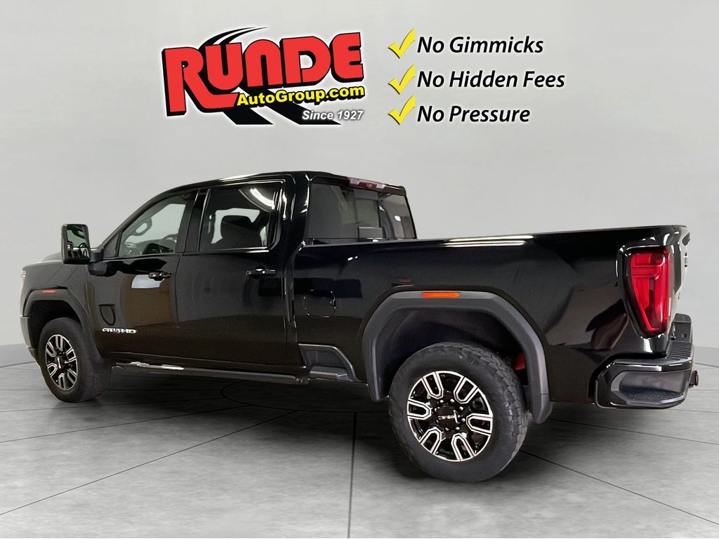 2021 Gmc Sierra 2500 HD AT4 photo 3