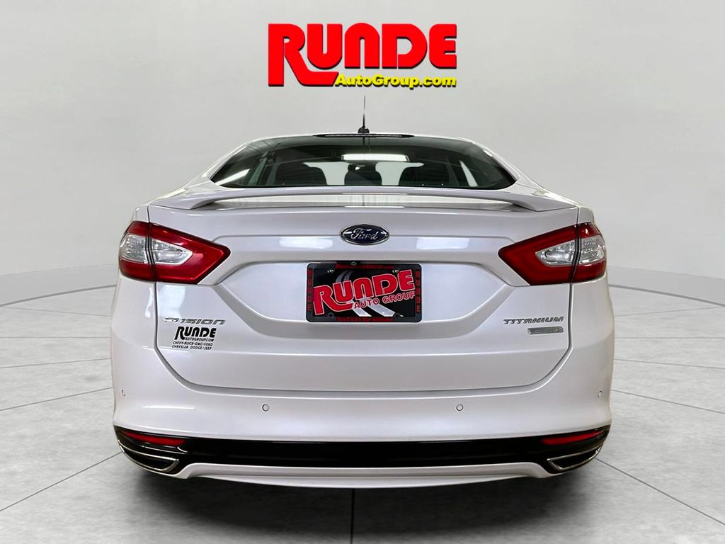 2016 Ford Fusion Titanium photo 4